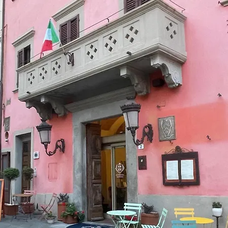 Hotell Quattro Gigli 3*