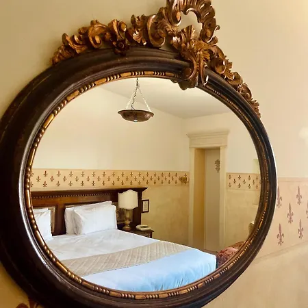 Quattro Gigli Hotel